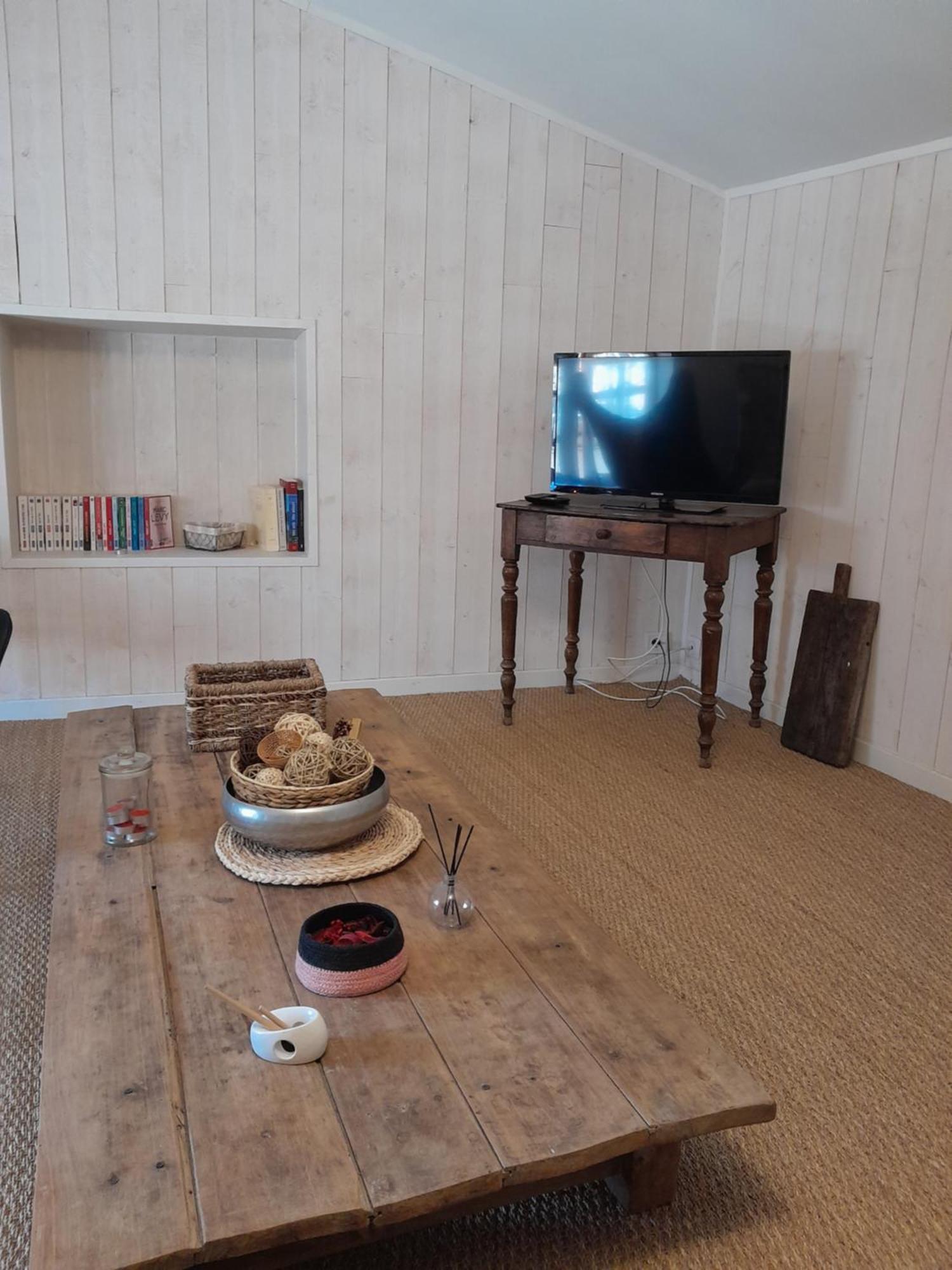 La Terrasse Aux Hirondelles Maison 80M2 2 Chambres 2 Salles De Bains Lagorce  Eksteriør bilde